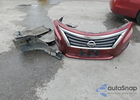 2015 Nissan Altima 2.5 из США, поврежденный, VIN 1N4AL3AP0FN320073